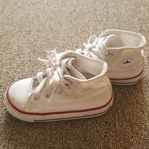 Converse shoes size 7